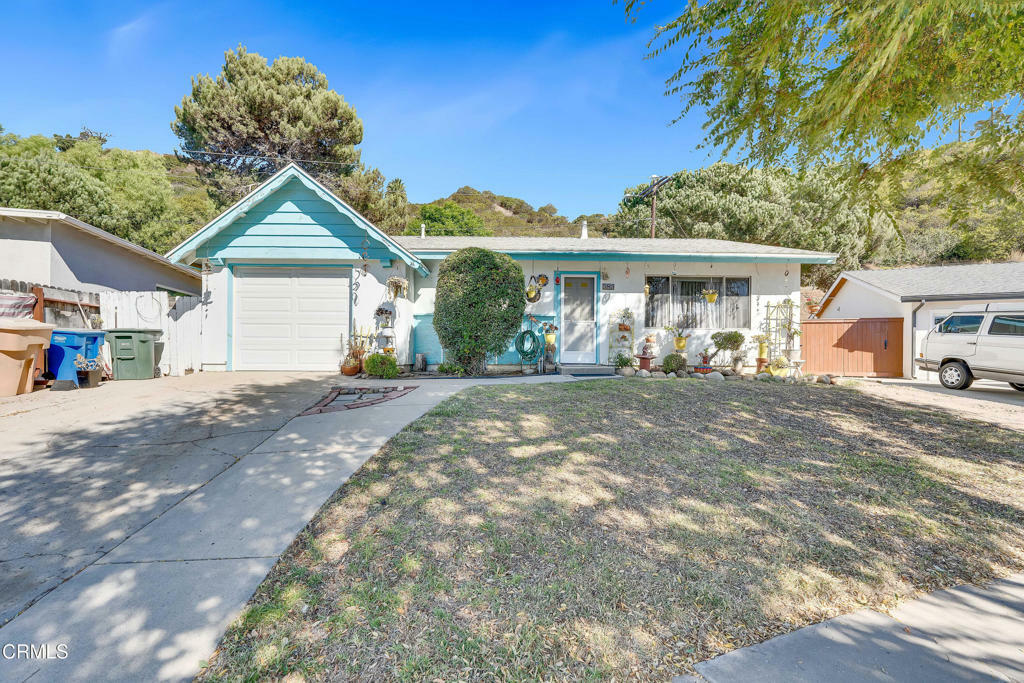 Property Photo: 383 Delaware Drive CA 93001