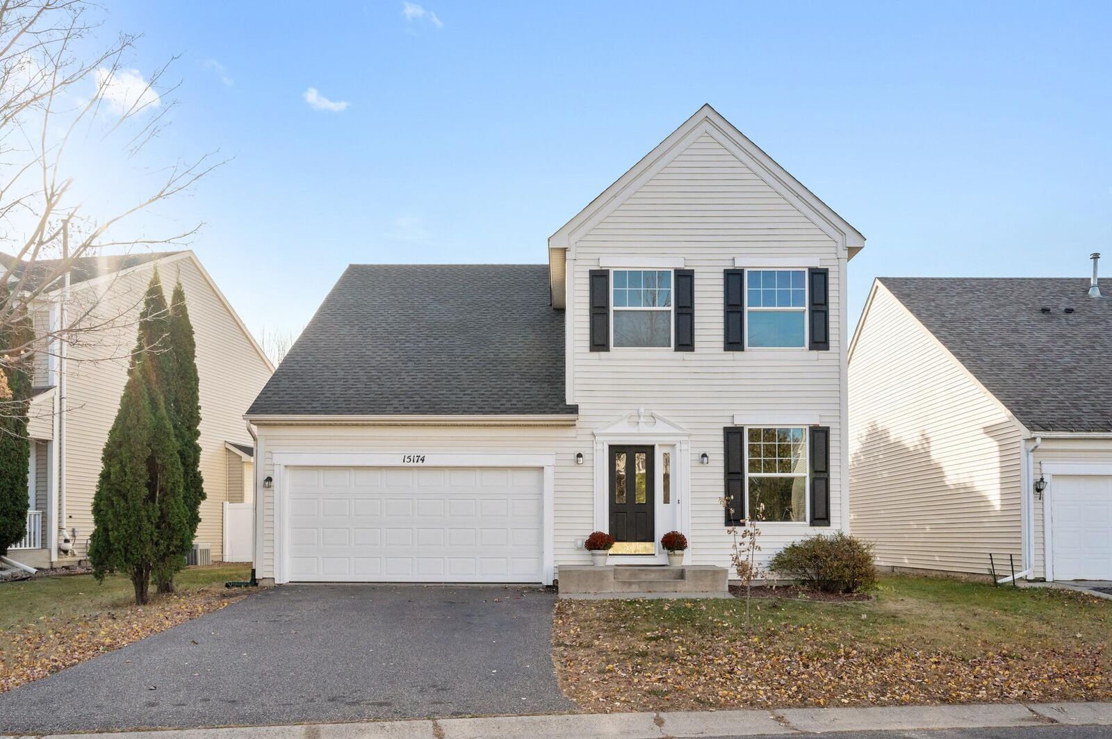 Property Photo:  15174 Dupont Path  MN 55124 