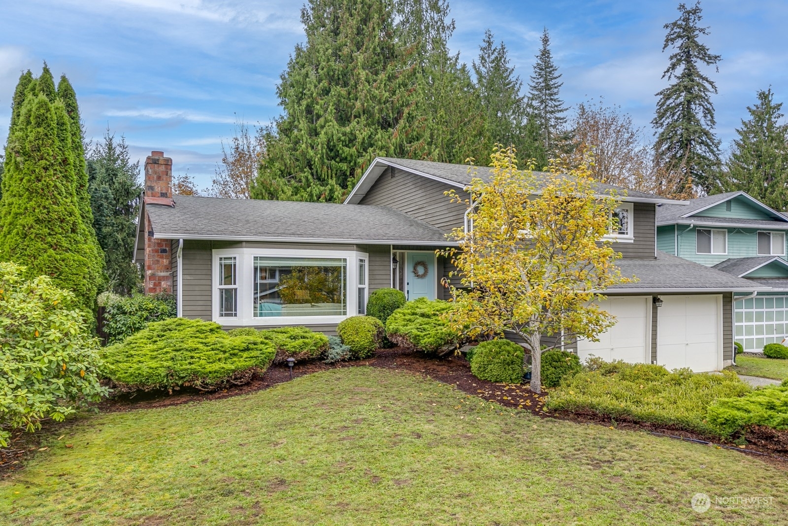 14422 48th Place W  Edmonds WA 98026 photo