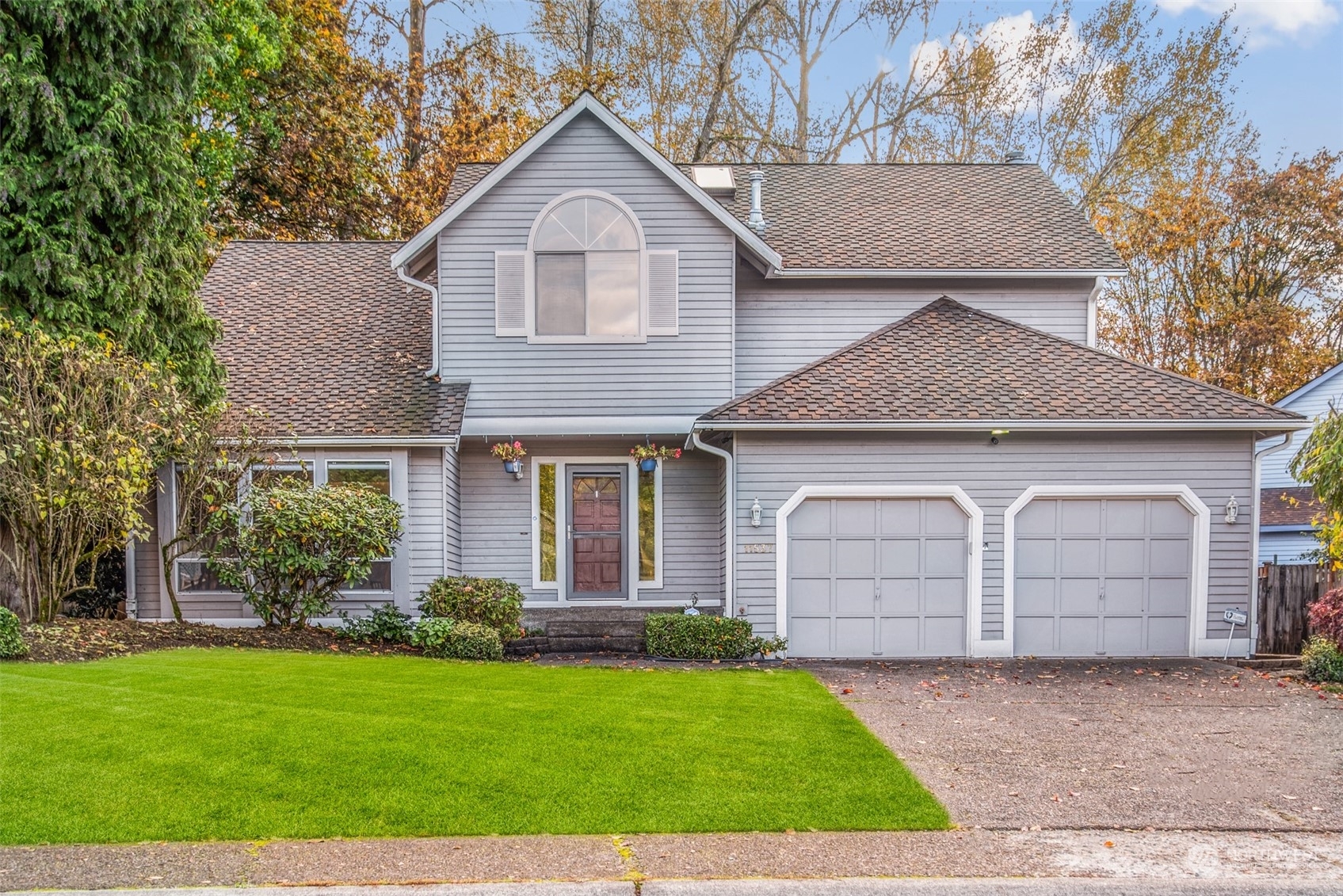 Property Photo: 11537 SE 323rd Place WA 98092