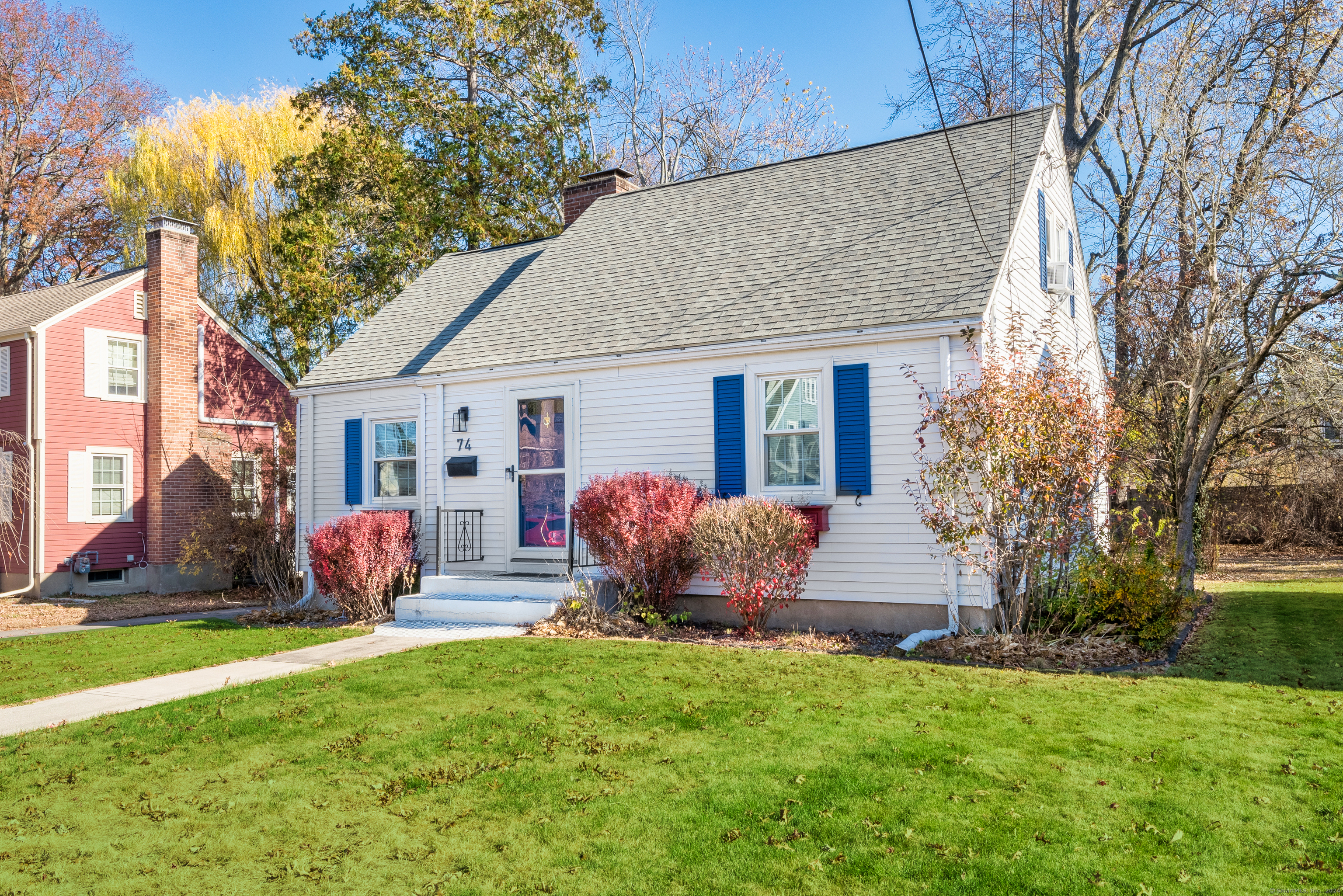 Property Photo:  74 Quaker Lane North  CT 06119 