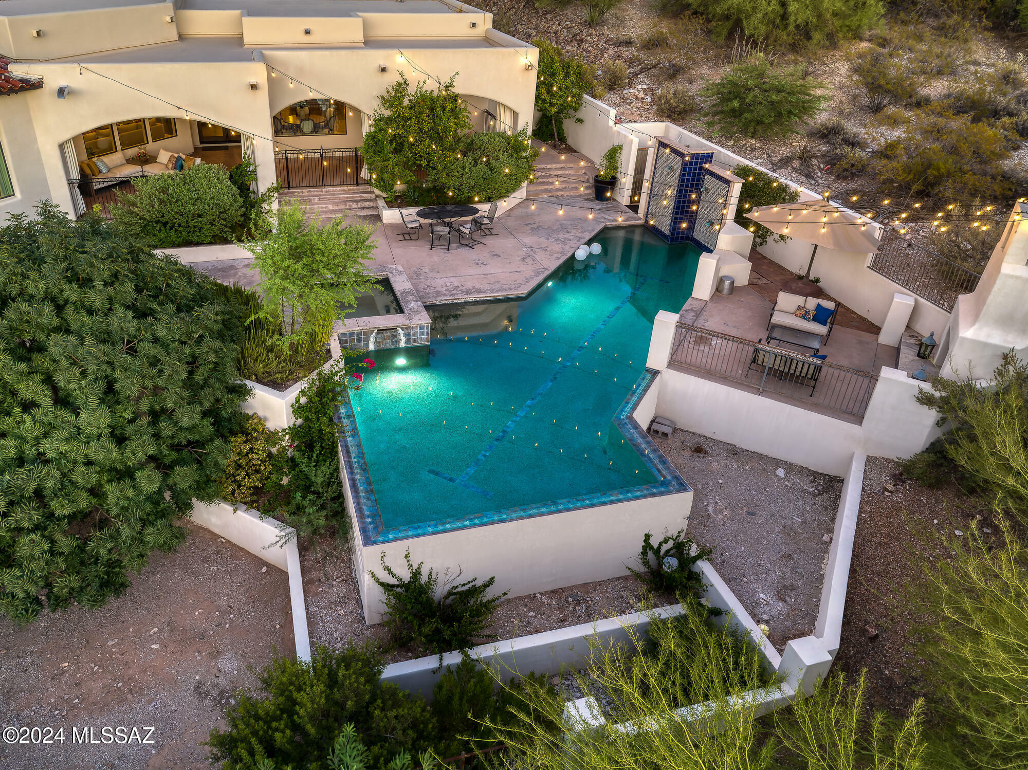 Property Photo:  4966 N Avenida De Castilla  AZ 85718 