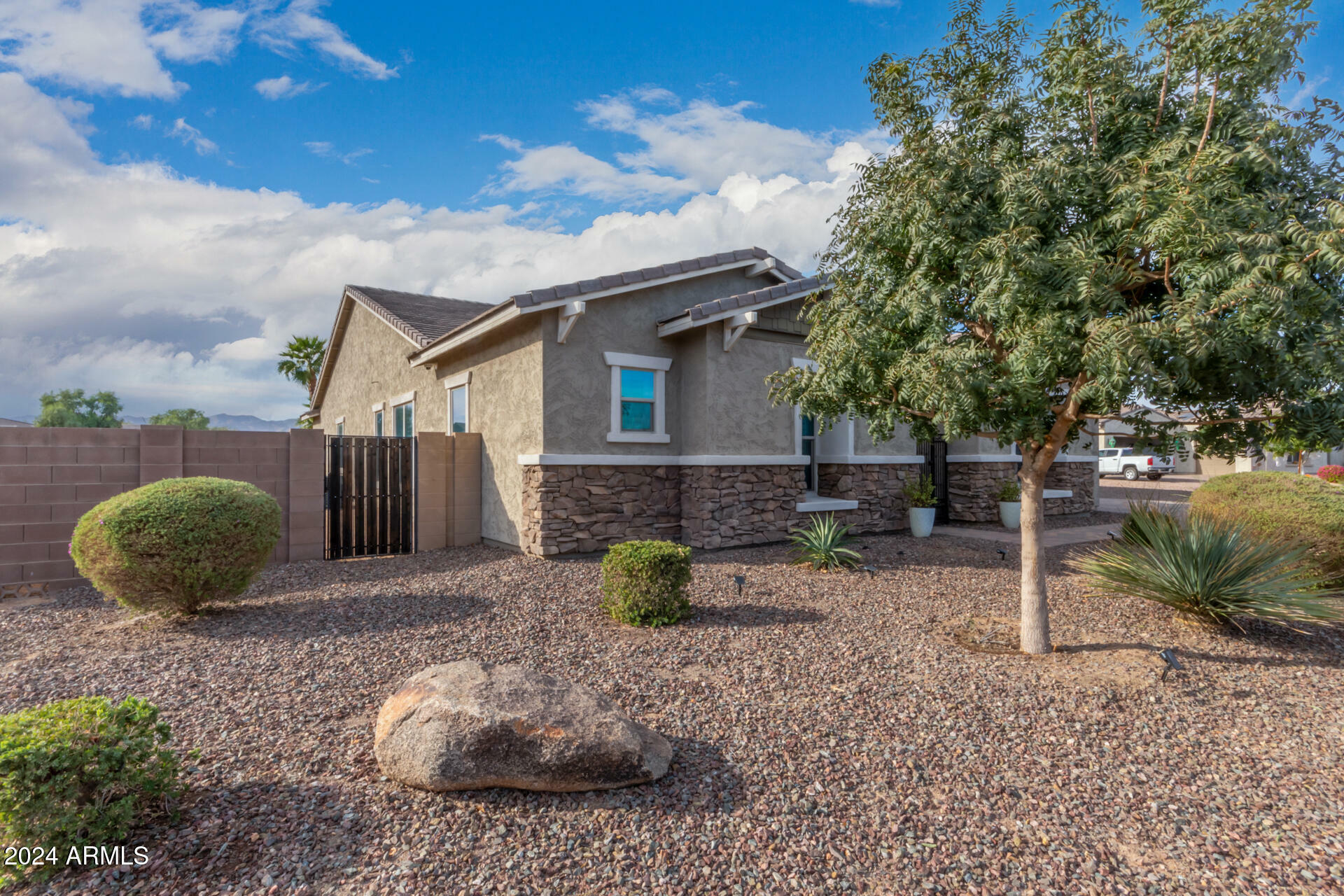 Property Photo:  4304 N 184th Drive  AZ 85395 