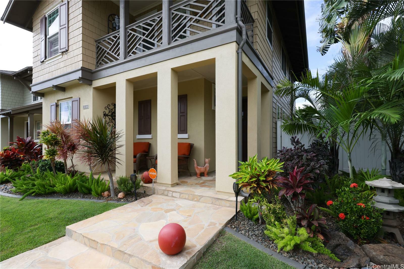 Property Photo:  91-1028 Waiinu Street  HI 96706 