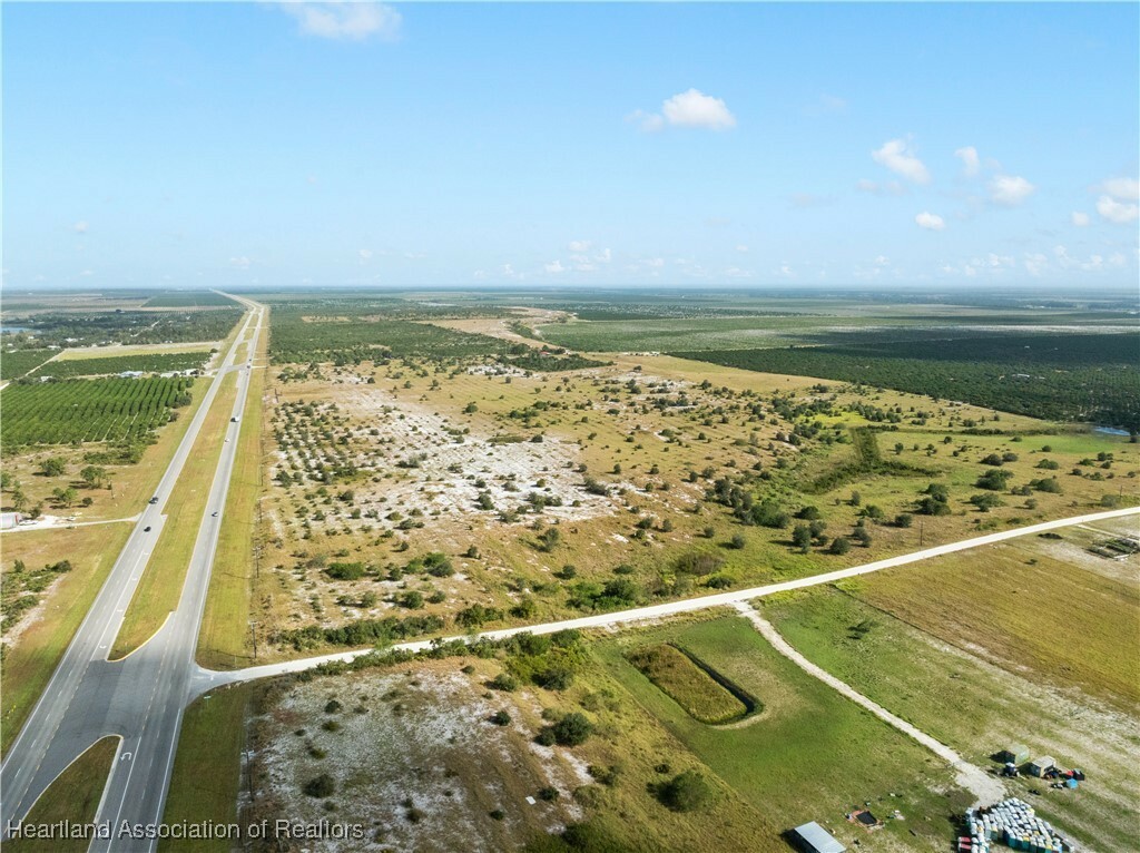 Property Photo:  505 US-27 Highway N  FL 33960 