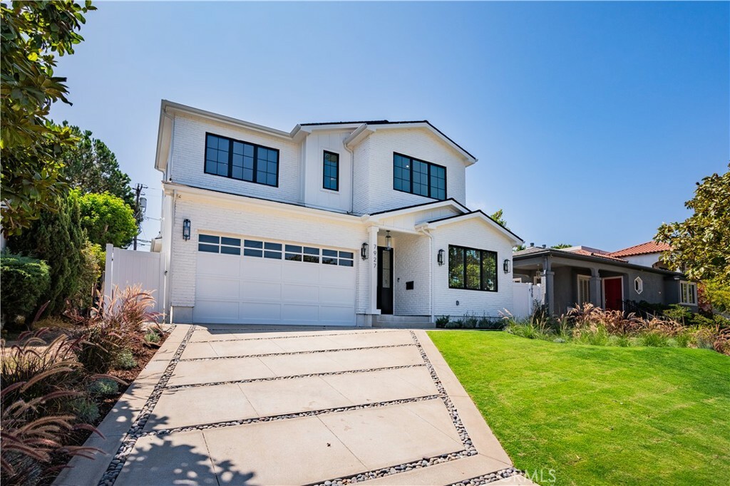 Property Photo:  7927 Westlawn Avenue  CA 90045 