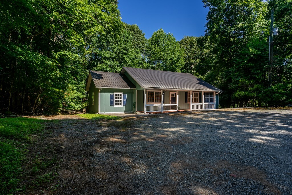 Property Photo:  83 Forestry Hills Court  GA 30540 