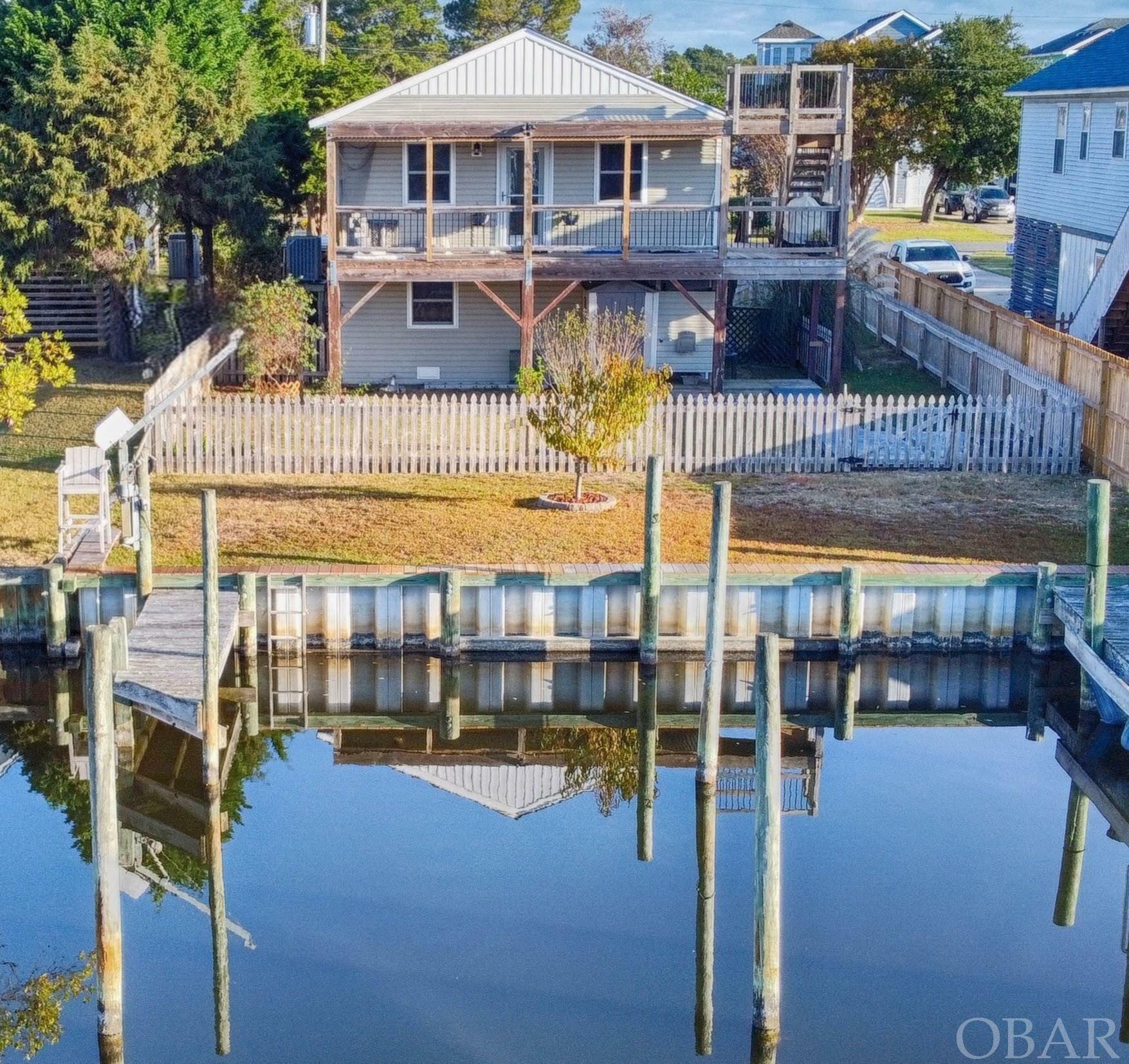 Property Photo:  221 Broadbay Drive  NC 27948 