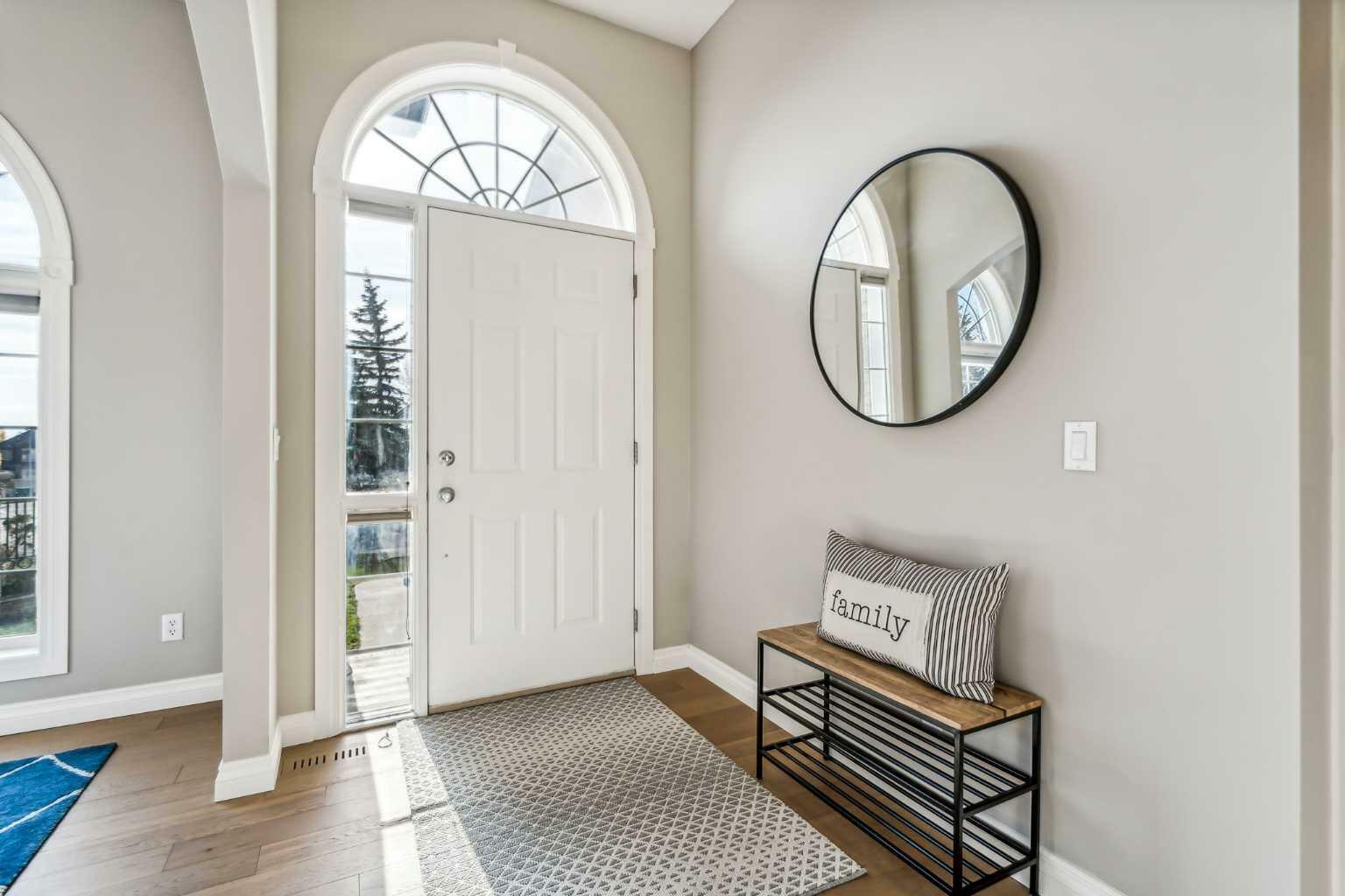 Property Photo:  2 Simcrest Grove SW  AB T3H 4J9 