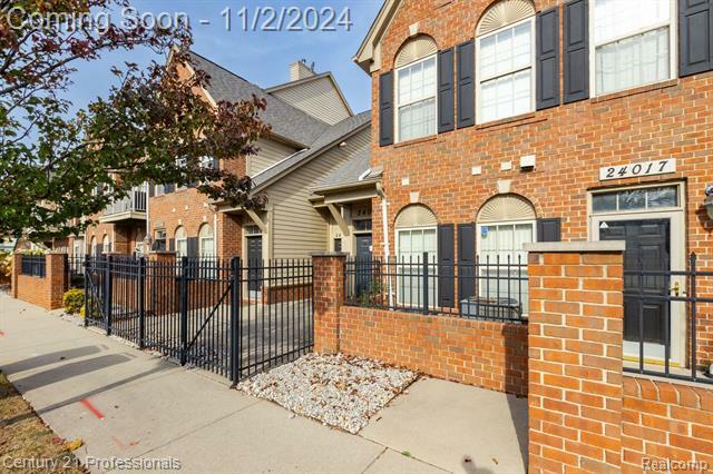 Property Photo:  24013 Vance Avenue  MI 48030 