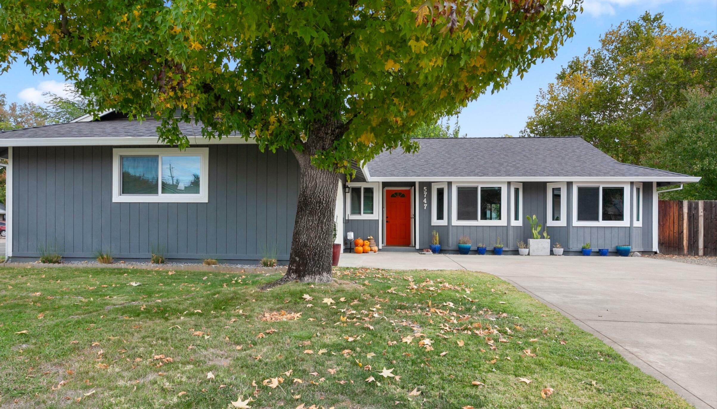 Property Photo:  5747 Old Barn Way  CA 96001 