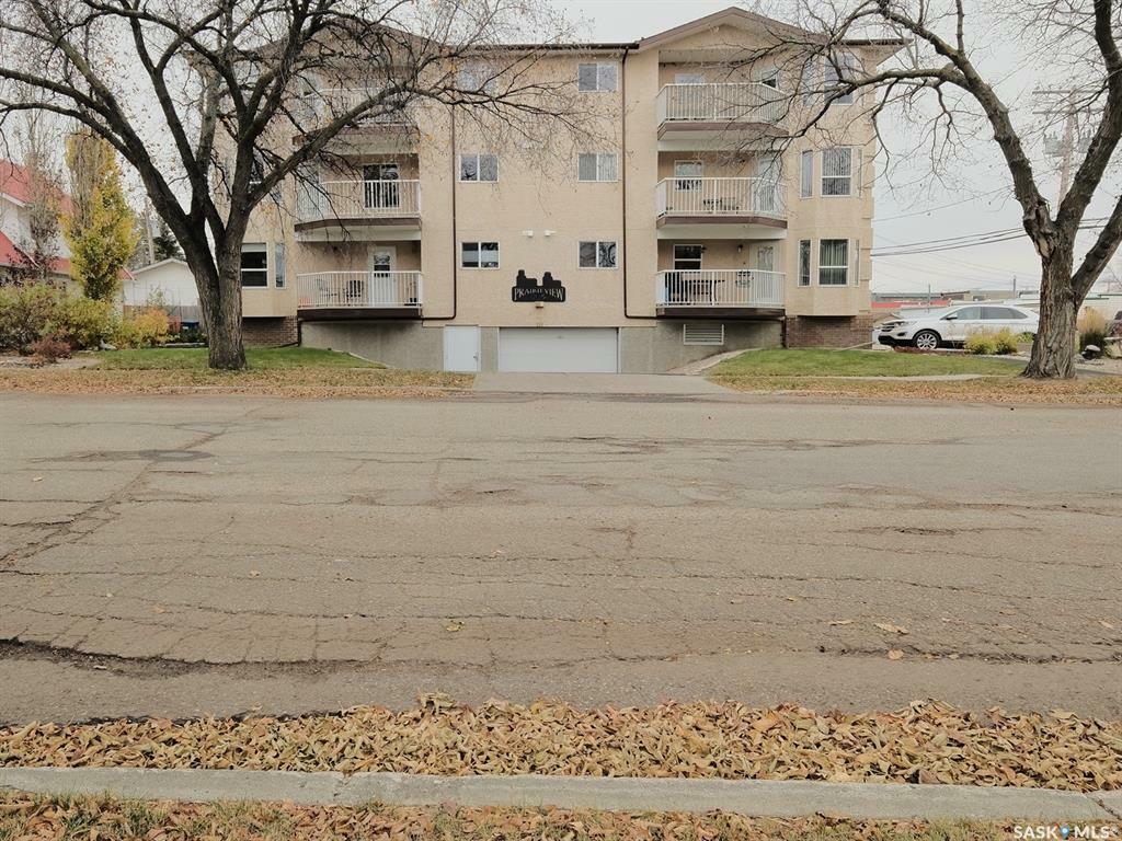 114 3rd Avenue E 204  Rosetown SK S0L 2V0 photo