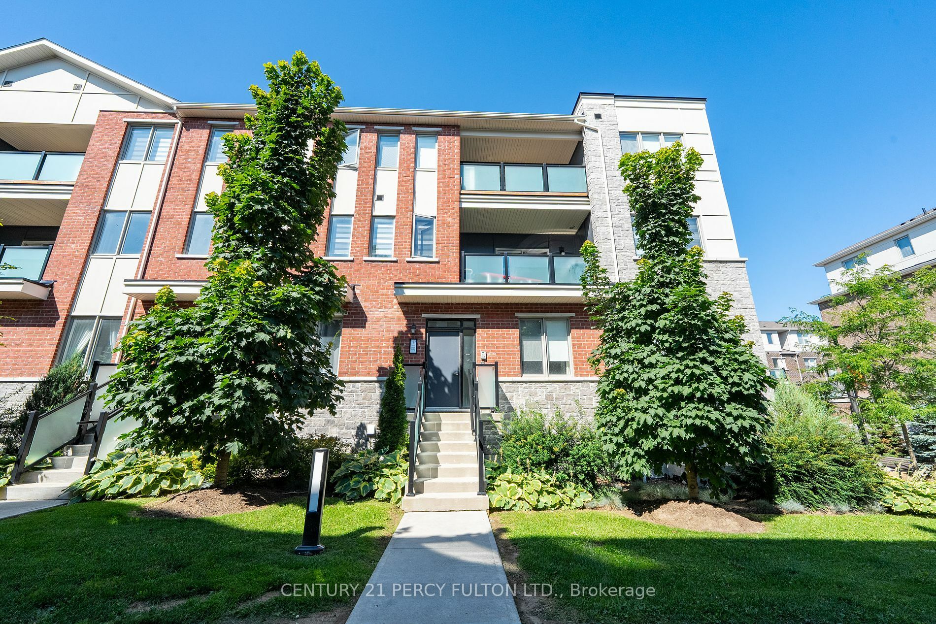 1148 Dragonfly Ave 701  Pickering ON L1X 0H5 photo