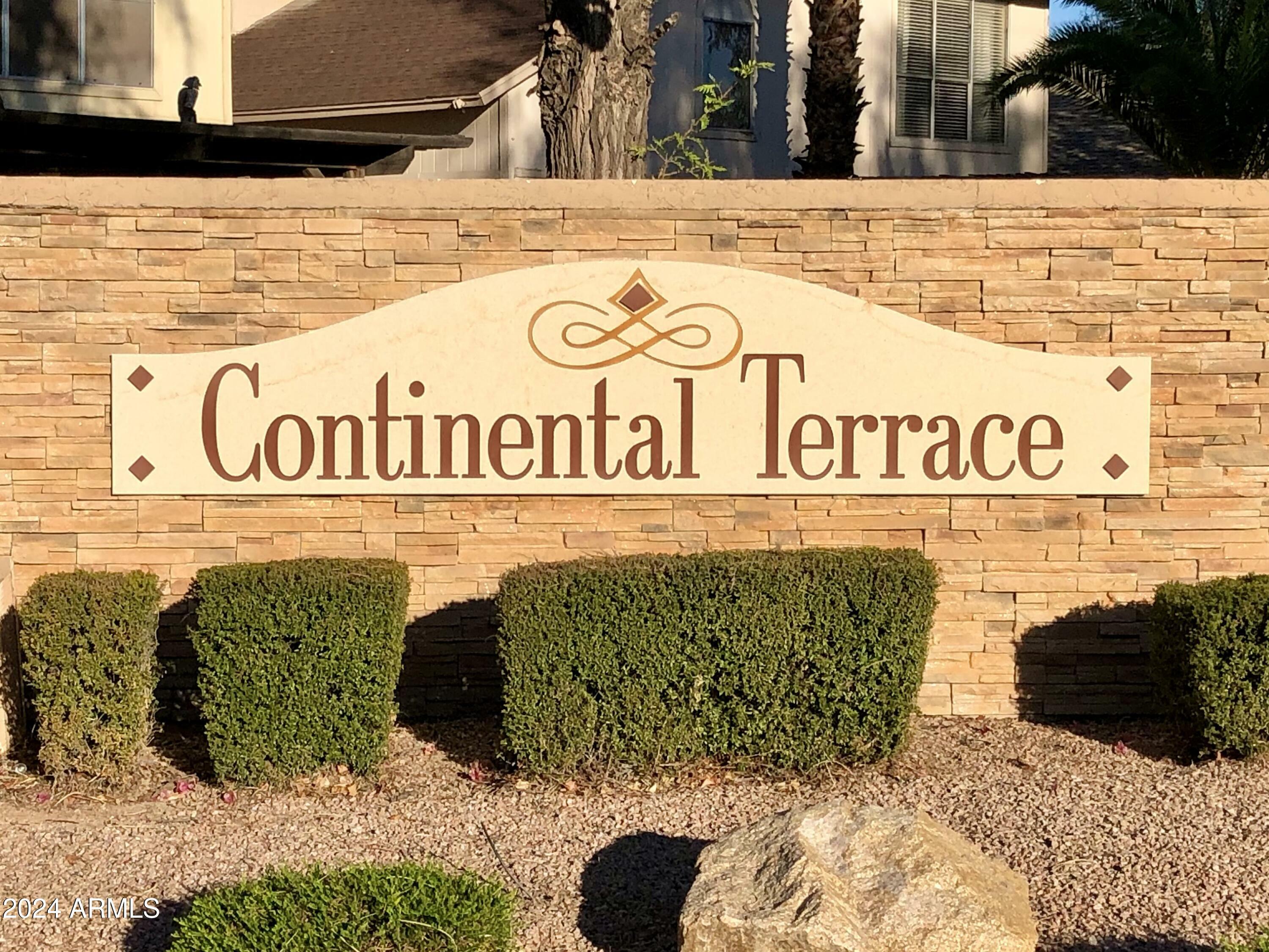Property Photo: 1239 W Manor Street AZ 85224