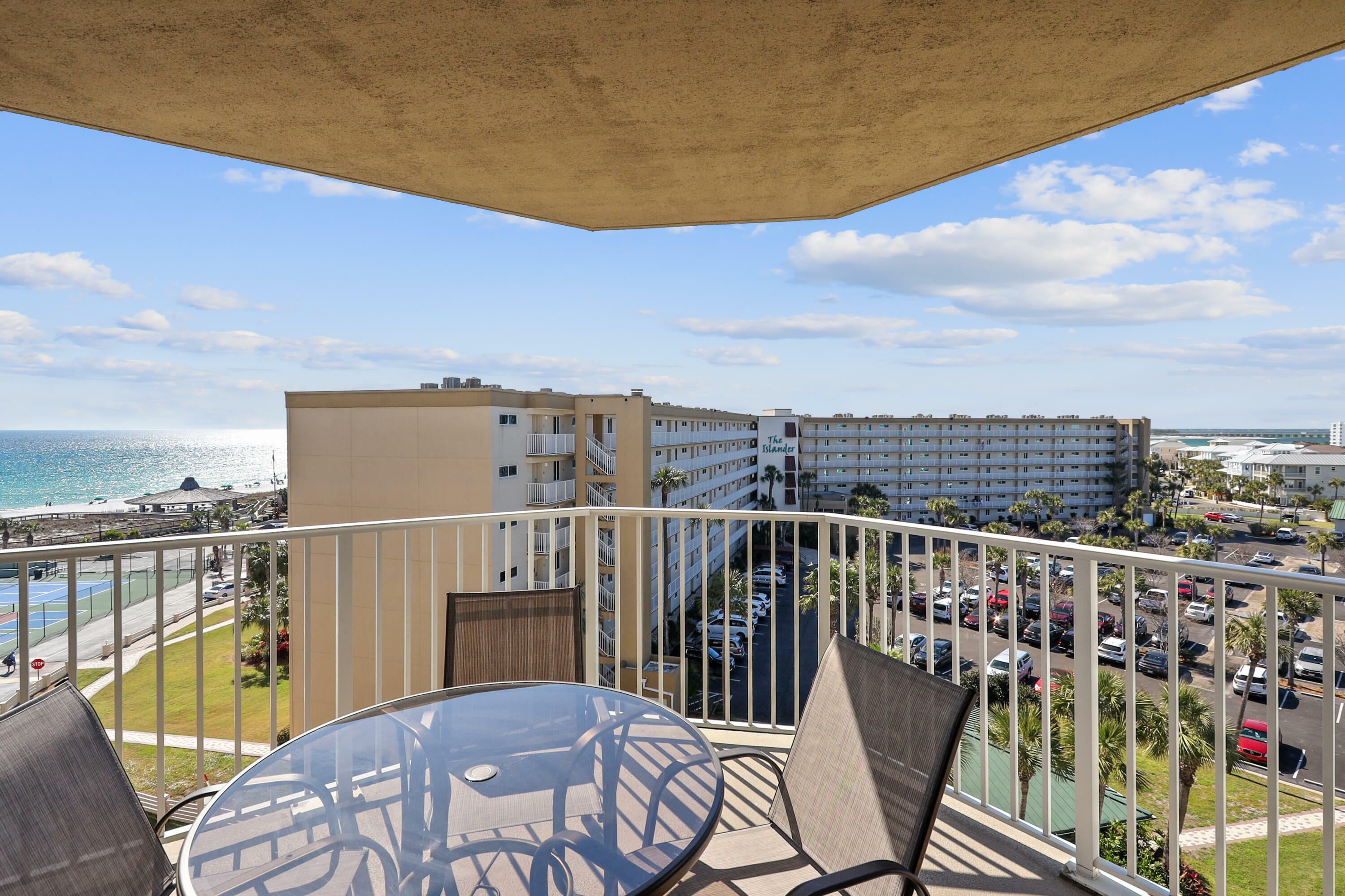 Property Photo:  506 Gulf Shore Drive Unit 617  FL 32541 