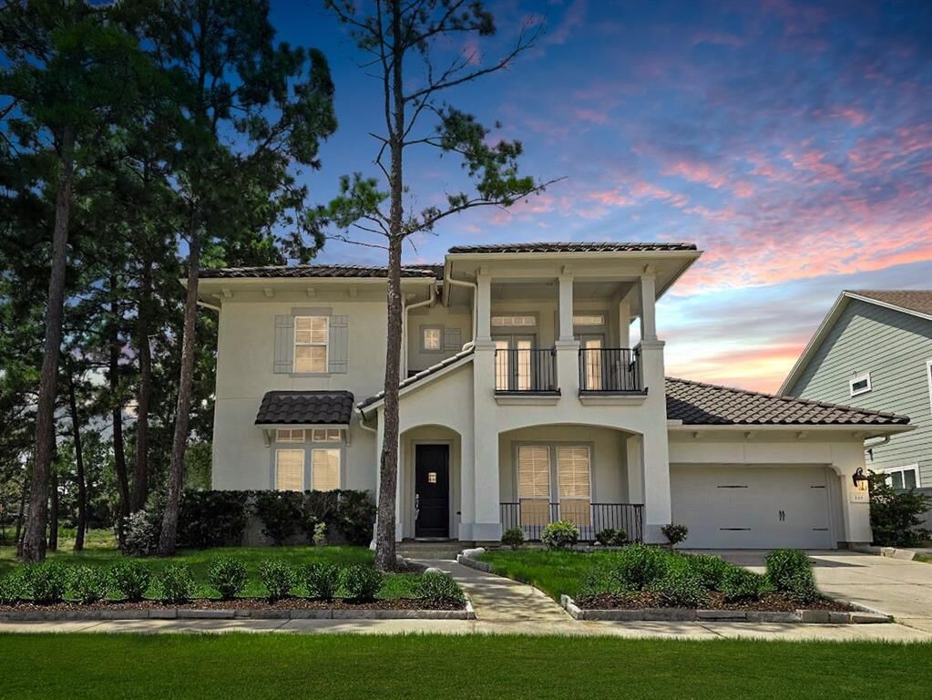 Property Photo:  103 E Sawyer Ridge Drive  TX 77389 