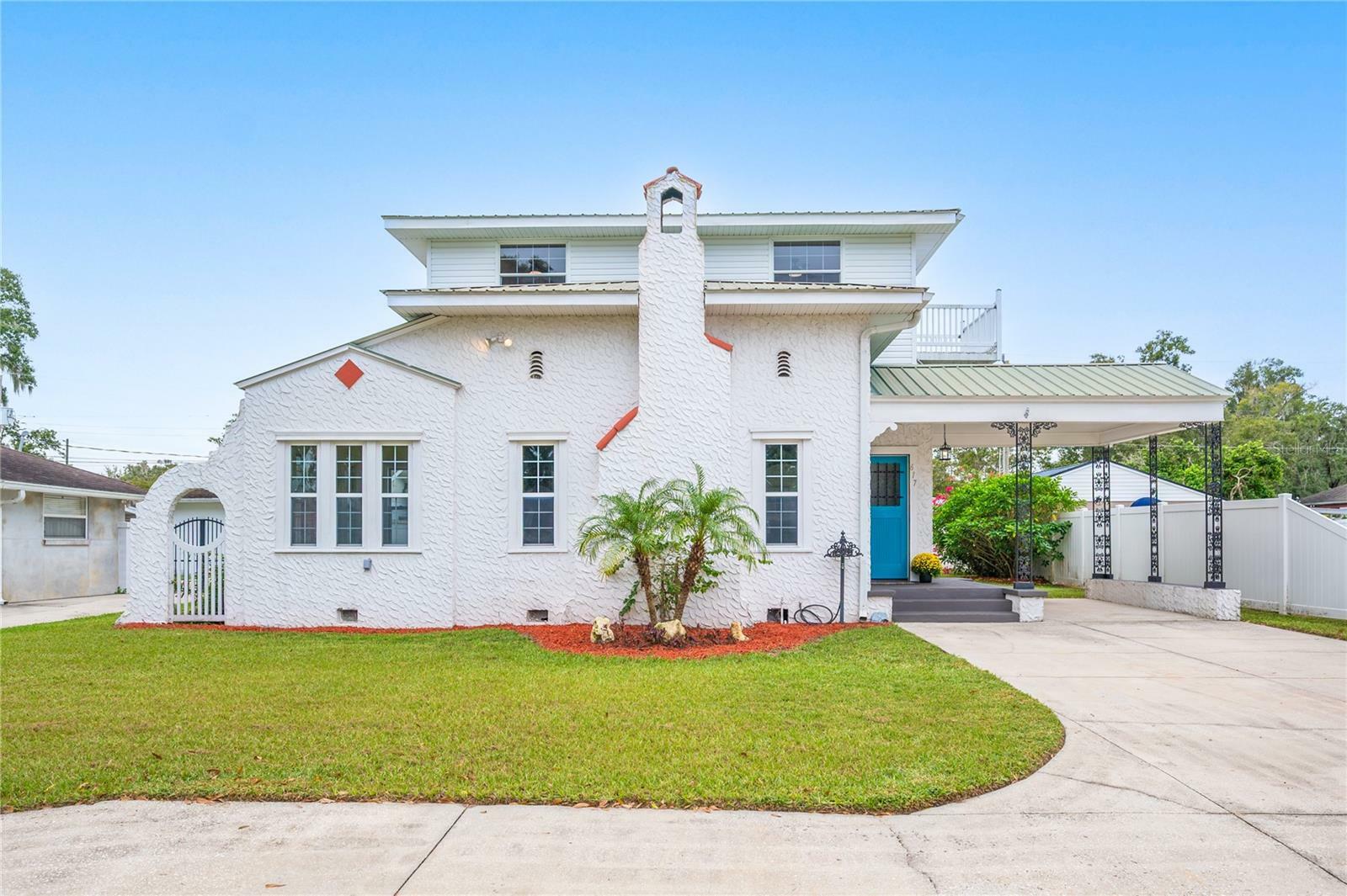 Property Photo:  617 Kerneywood Street  FL 33803 