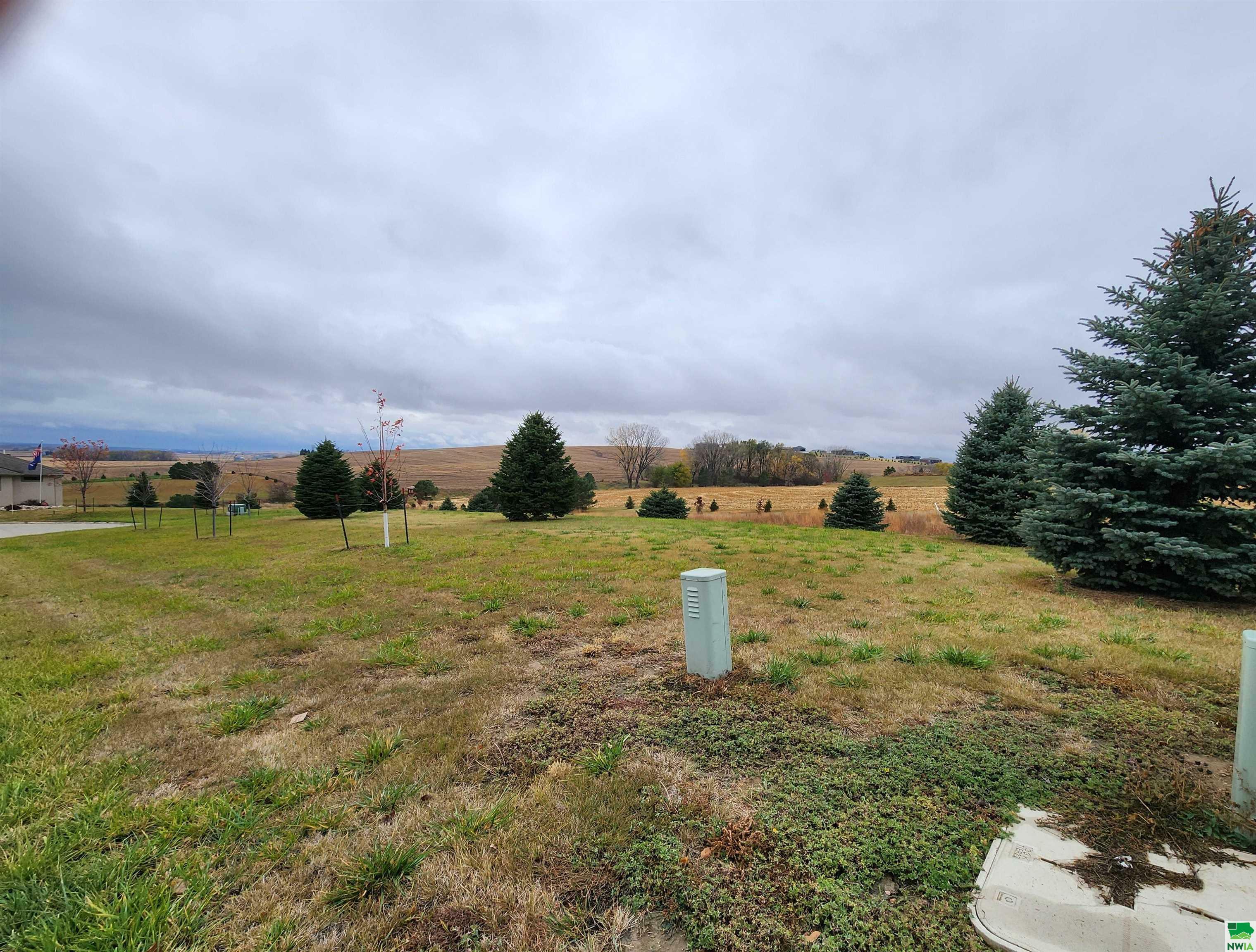 Property Photo:  Lot 3 Sweetwater Ct  IA 51038 