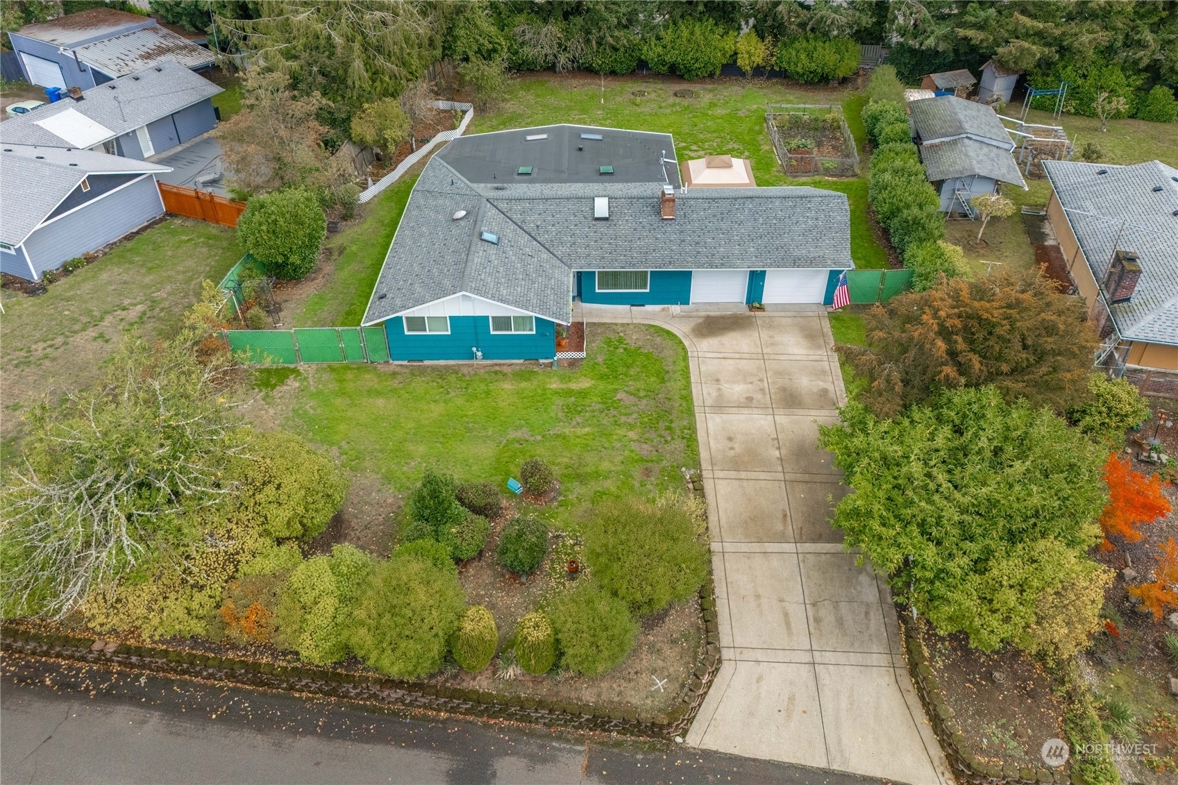 Property Photo: 11613 Tomahawk Road SW WA 98499