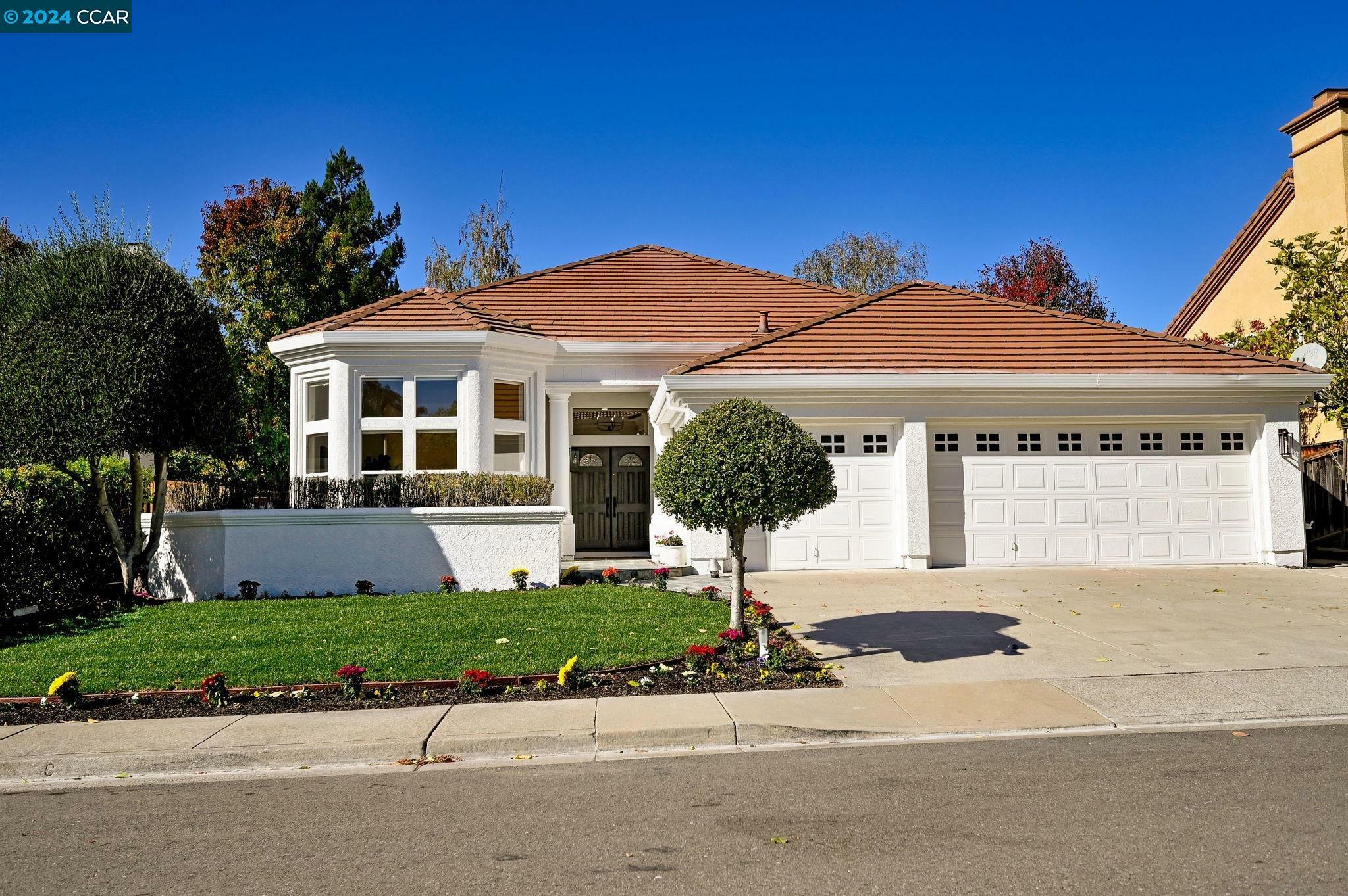 Property Photo:  604 Sunflower Ct  CA 94582 