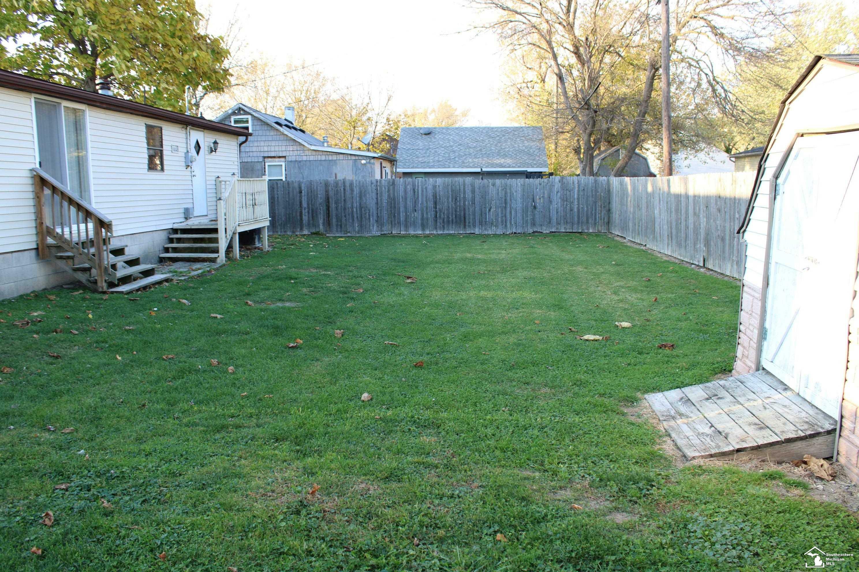 Property Photo:  4350 6th Street  MI 48166 