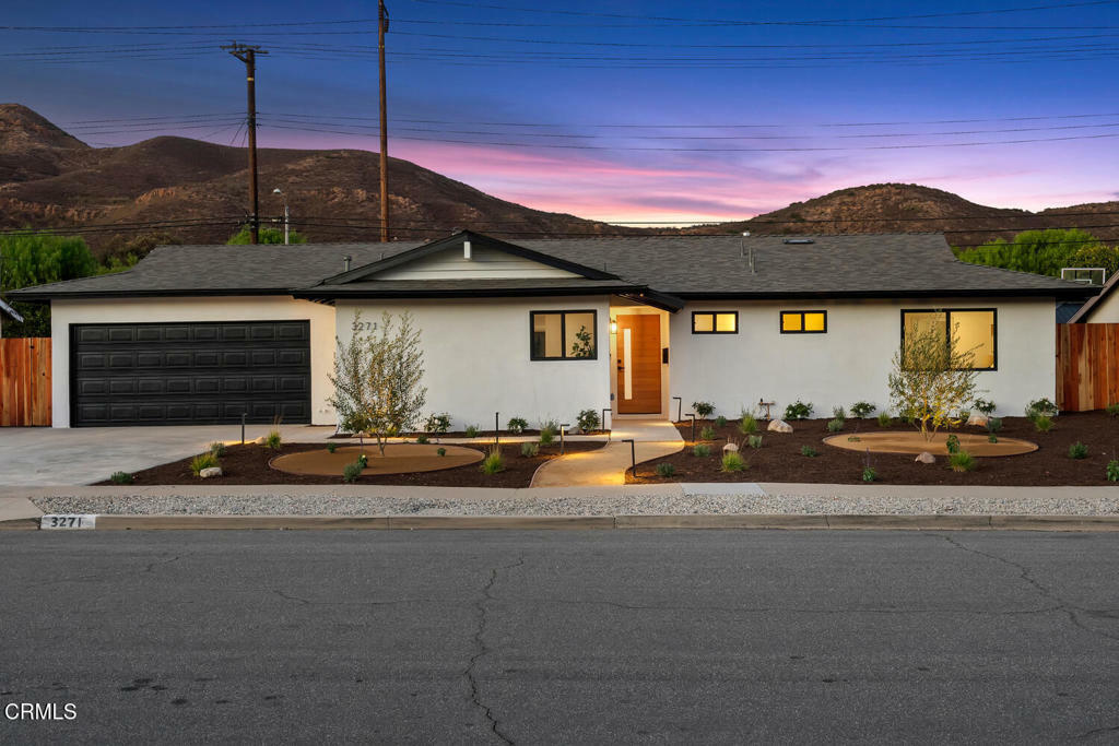 Property Photo:  3271 Frankie Drive  CA 91320 