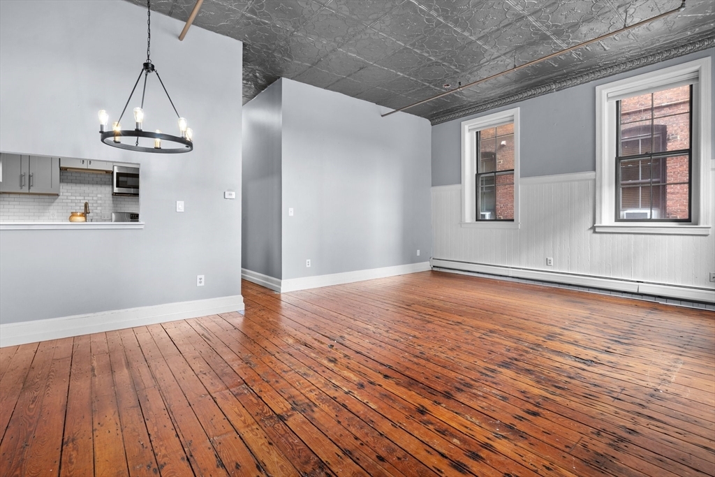 Property Photo:  62 Washington Street 3  MA 01832 