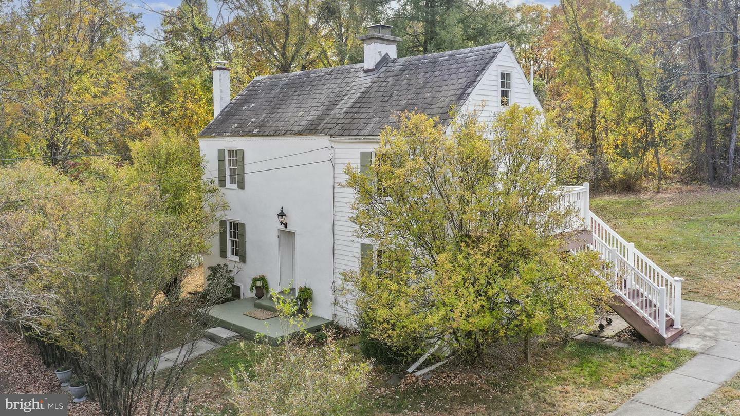 Property Photo:  1525 Mine Spring Road  PA 18972 