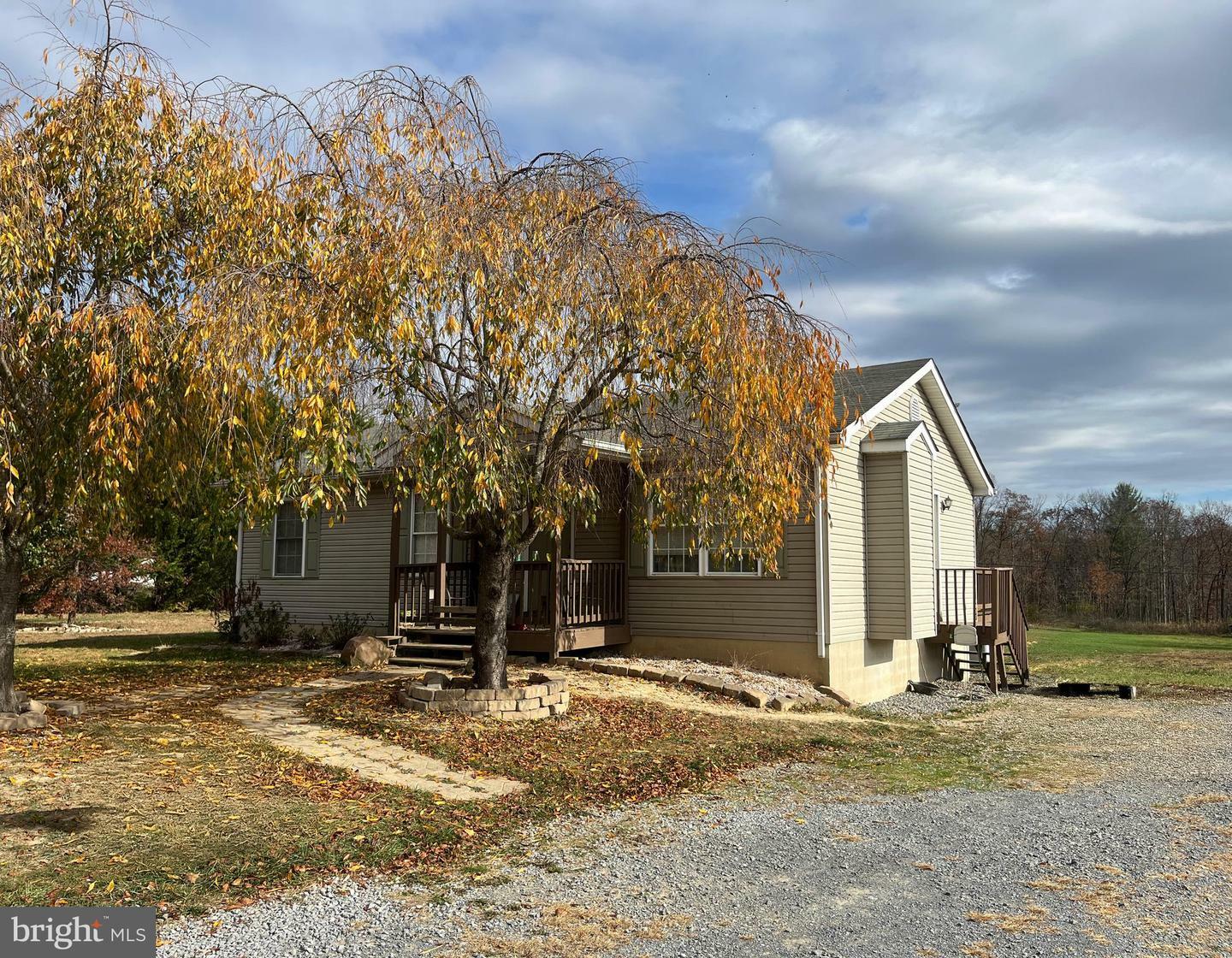 10 Blossom Terrace  Berkeley Springs WV 25411 photo