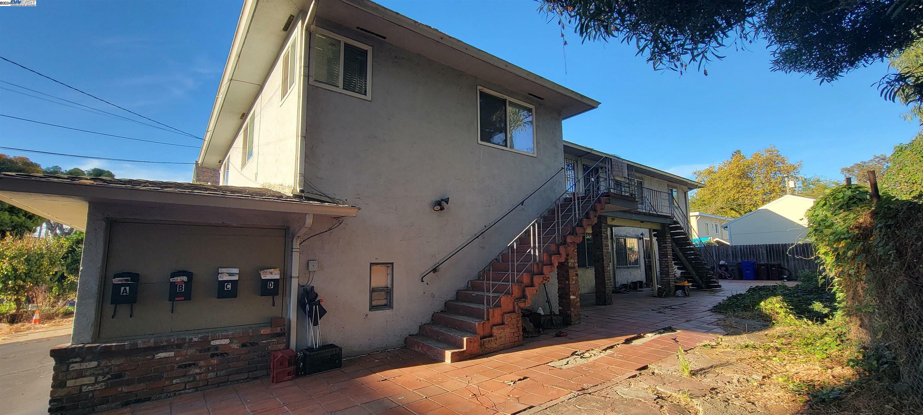 Property Photo:  3360 Suter St  CA 94602 