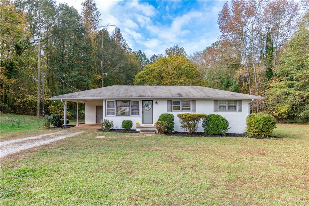 Property Photo:  1902 Athens Highway  GA 30549 