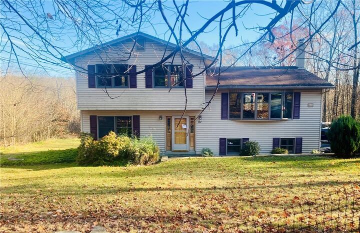 51 Pine Court  Middletown NY 10941 photo