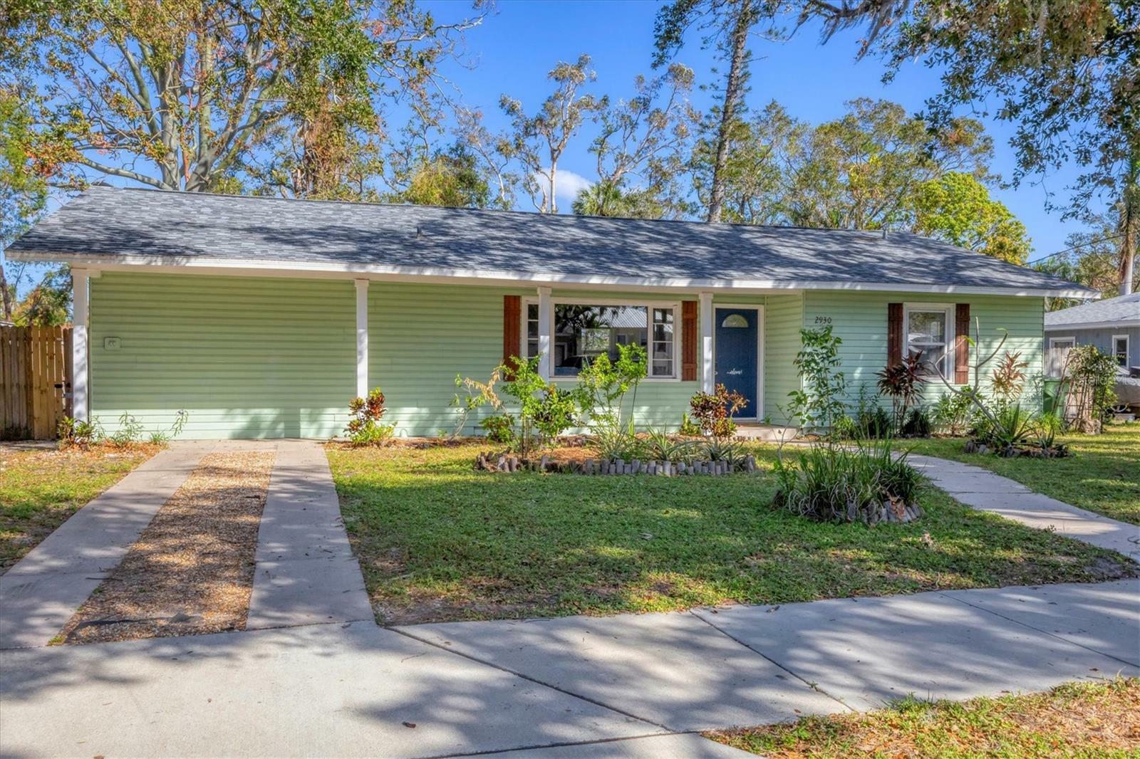 Property Photo:  2930 7th Avenue W  FL 34205 