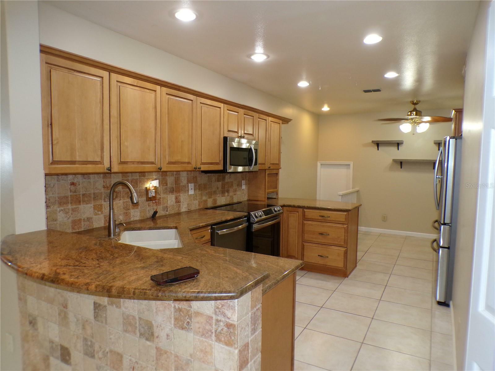 Property Photo:  903 Pinellas Bayway S 302  FL 33715 