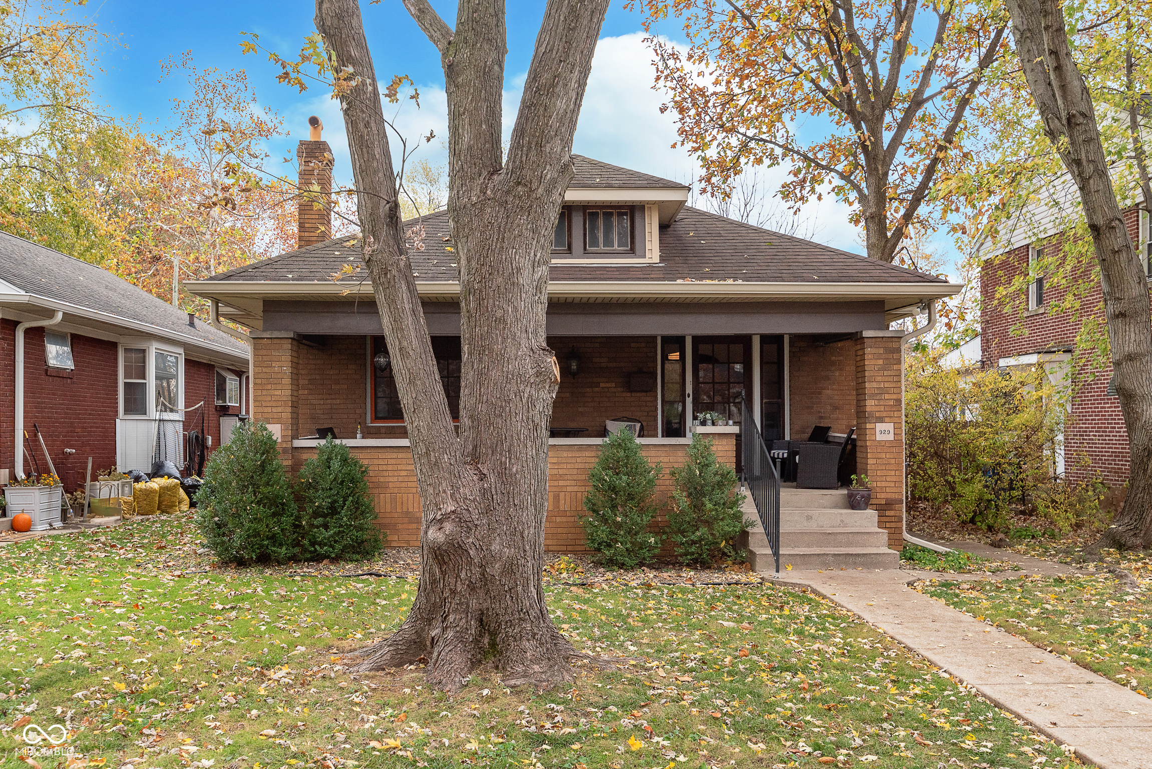 Property Photo:  929 N Audubon Road  IN 46219 