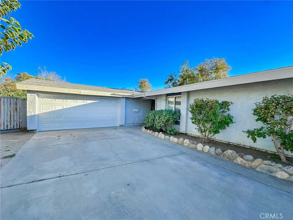 Property Photo: 44228 Raysack Avenue CA 93535