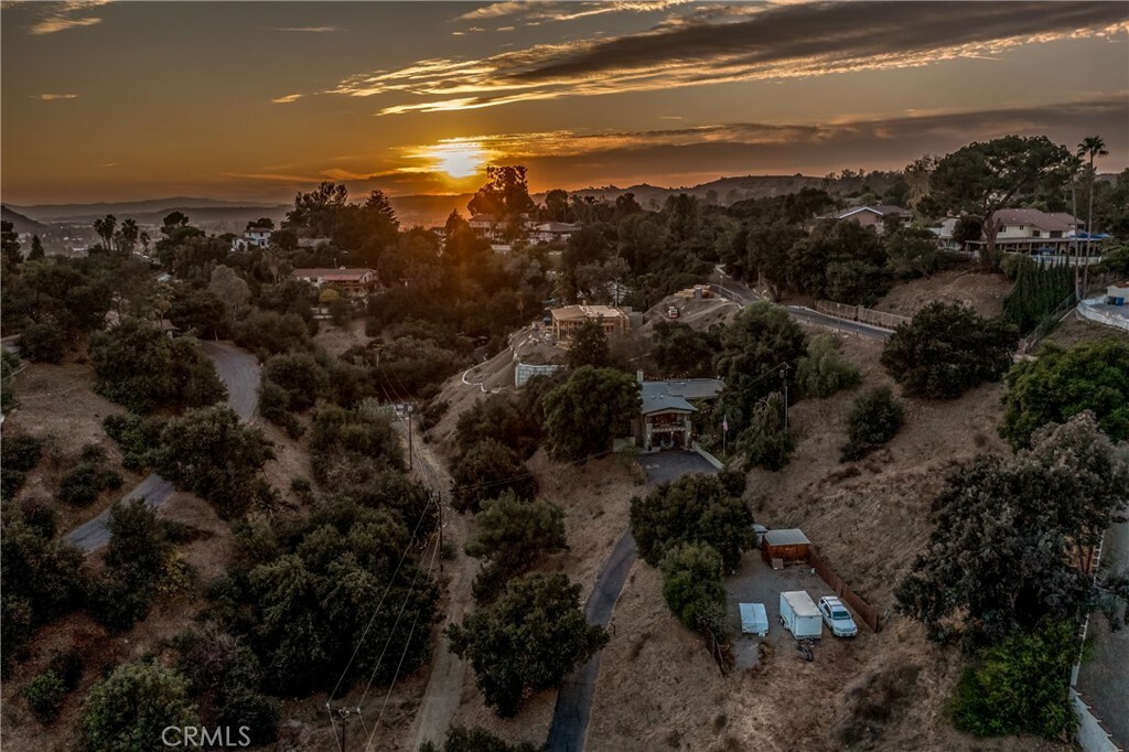 Property Photo:  1094 Oak Knoll Drive  CA 91768 