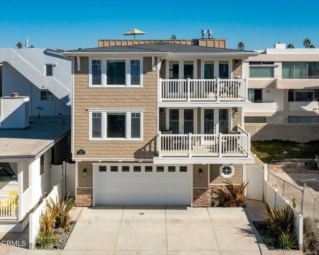 Property Photo:  3624 Ocean Drive  CA 93035 