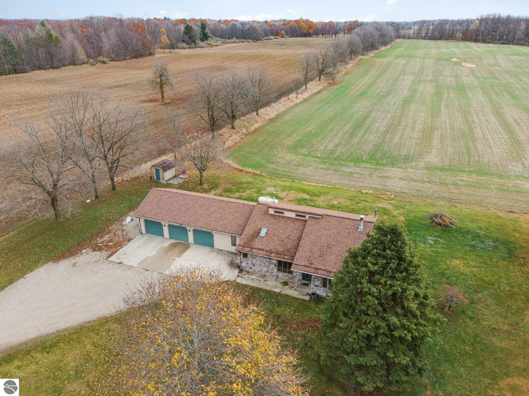 Property Photo:  6201 S Nottawa Road  MI 48858 