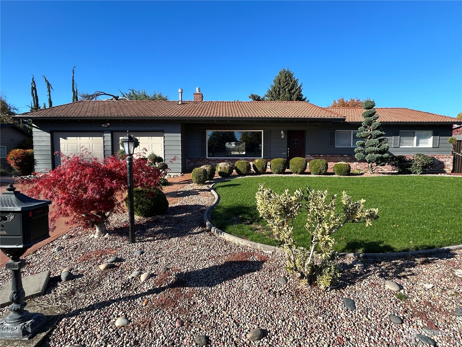 Property Photo:  420 Tucson Way  WA 98661 