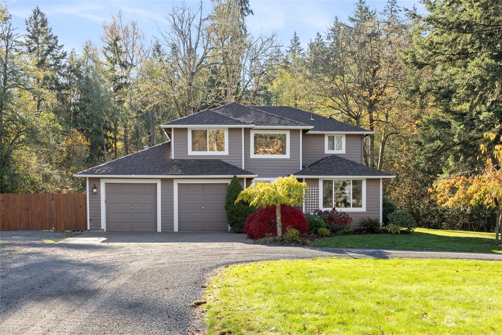 Property Photo:  25116  89th Avenue E  WA 98338 