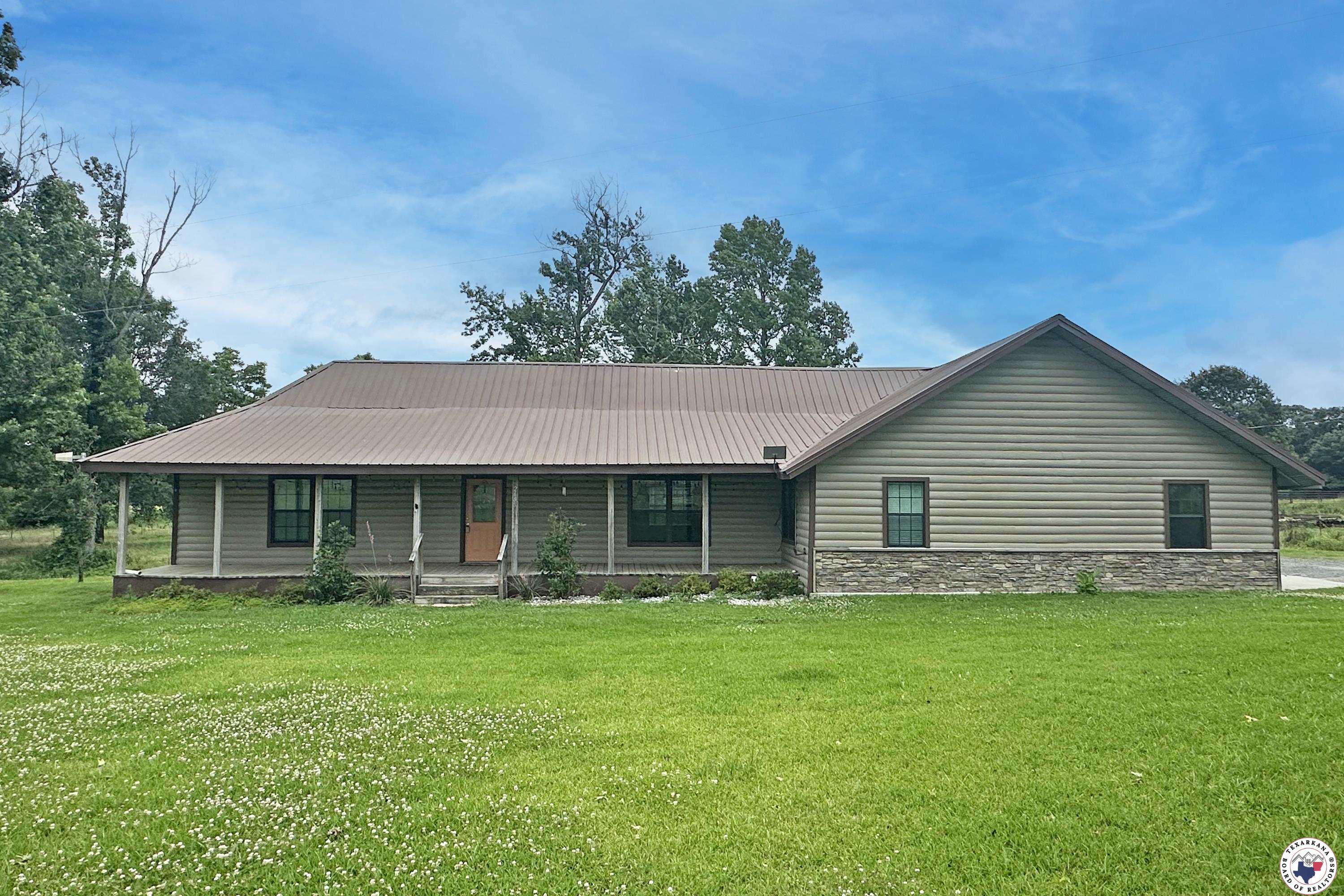 Property Photo: 2665 Cr 4126 TX 75570
