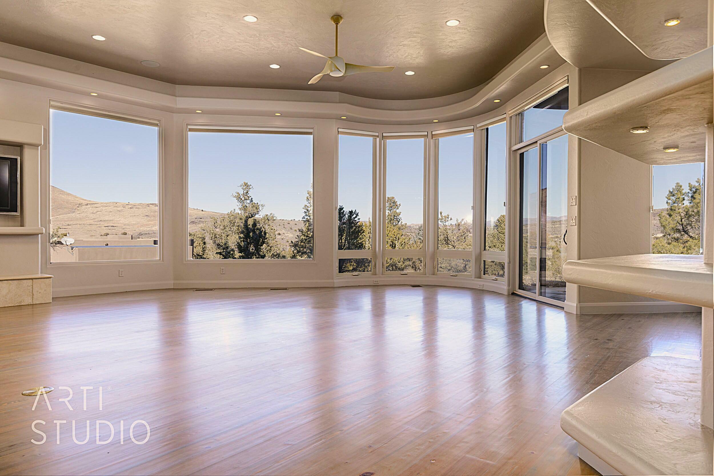 Property Photo: 1247 W Clovis Cir UT 84783