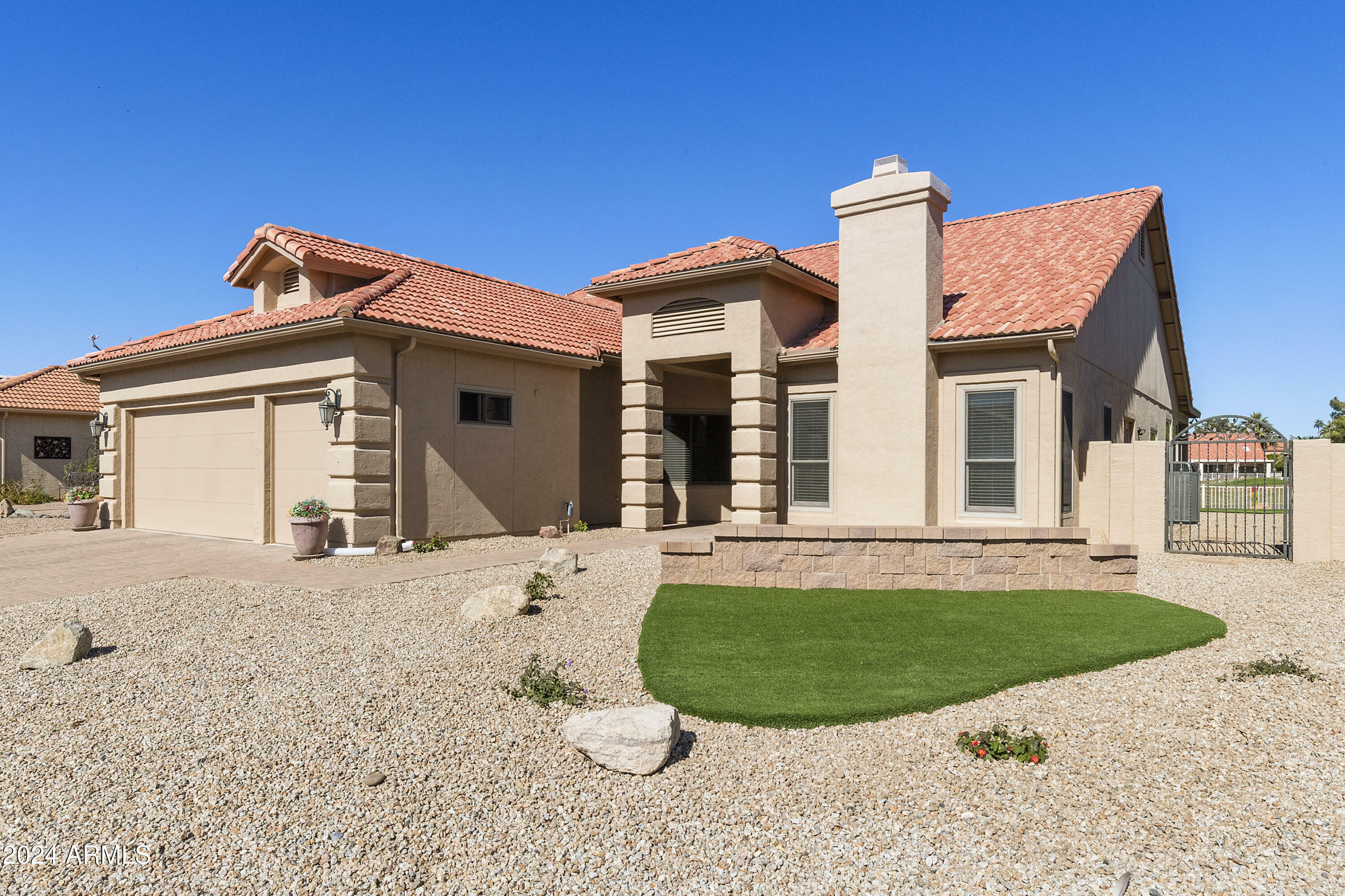 Property Photo:  11014 E Regal Drive  AZ 85248 