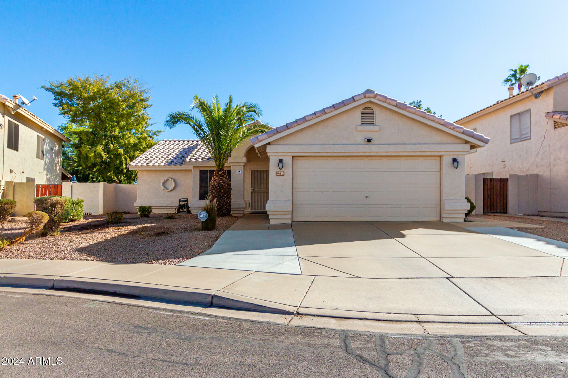 Property Photo:  2735 S Sean Drive  AZ 85286 