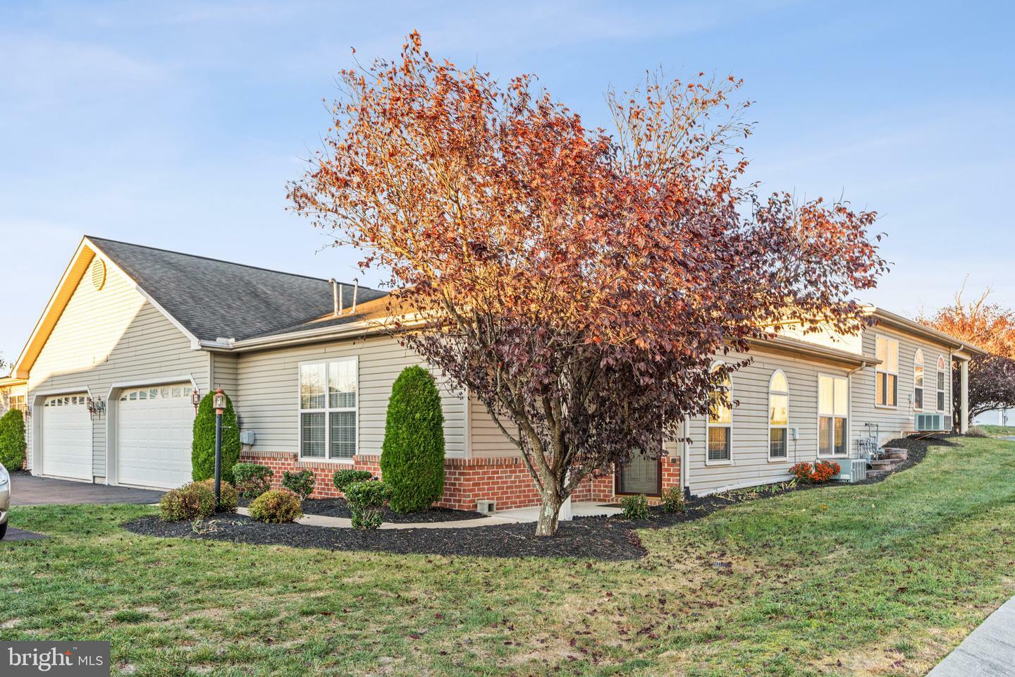 Property Photo:  199 Meadowview Drive  PA 17111 