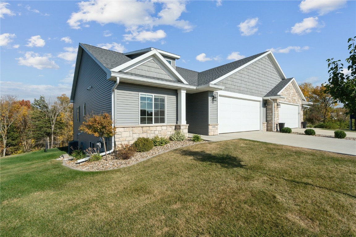 Property Photo:  1333 Forest Ridge Court NE  IA 52338 