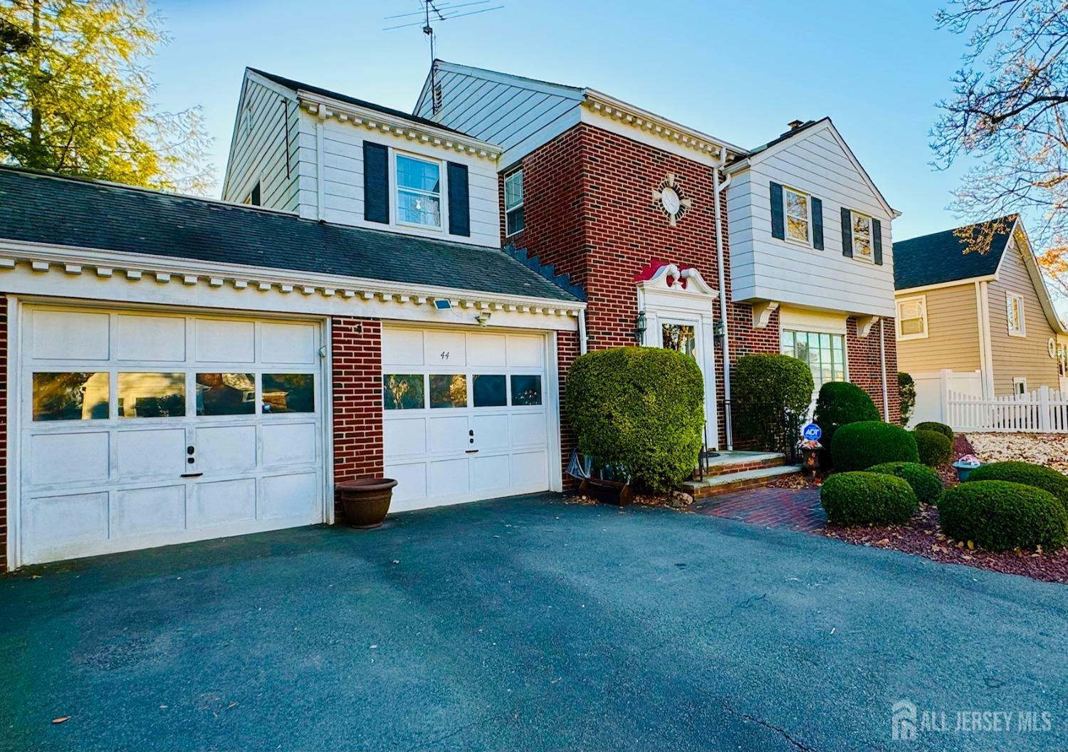 Property Photo:  44 Highland Drive  NJ 08850 