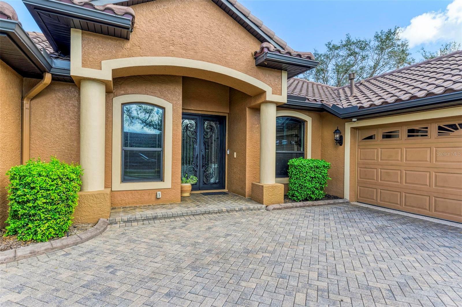 Property Photo:  3801 Eagle Hammock Drive  FL 34240 