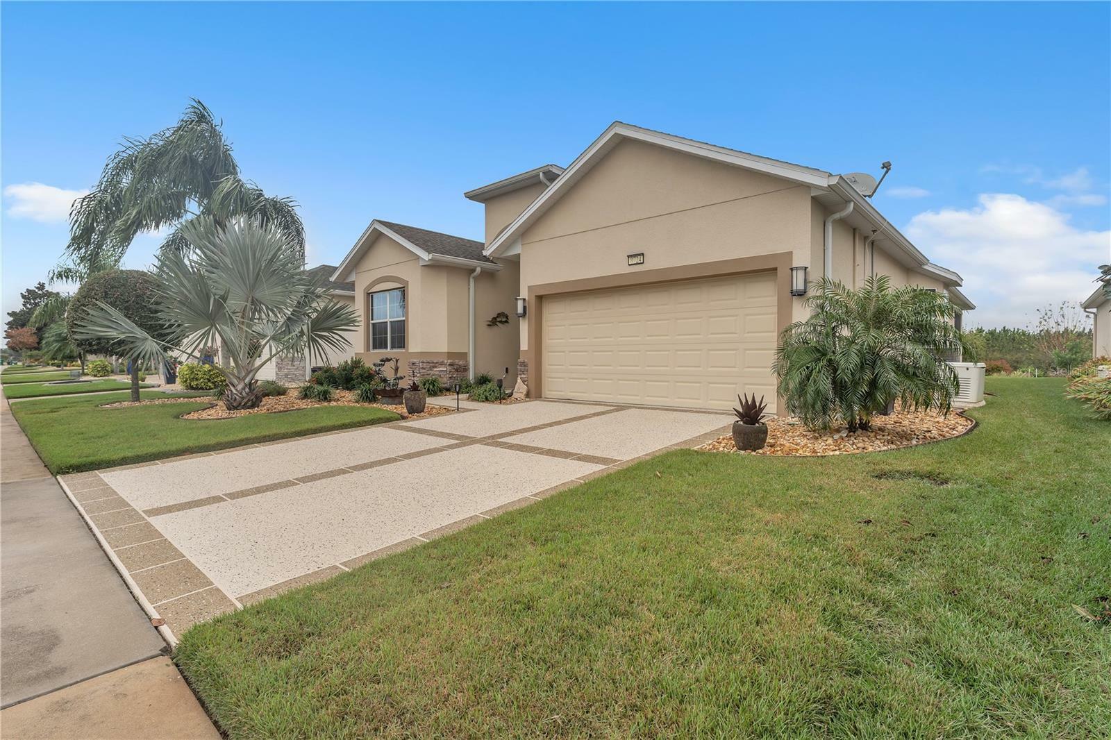 Property Photo:  8724 Bridgeport Bay Circle  FL 32757 